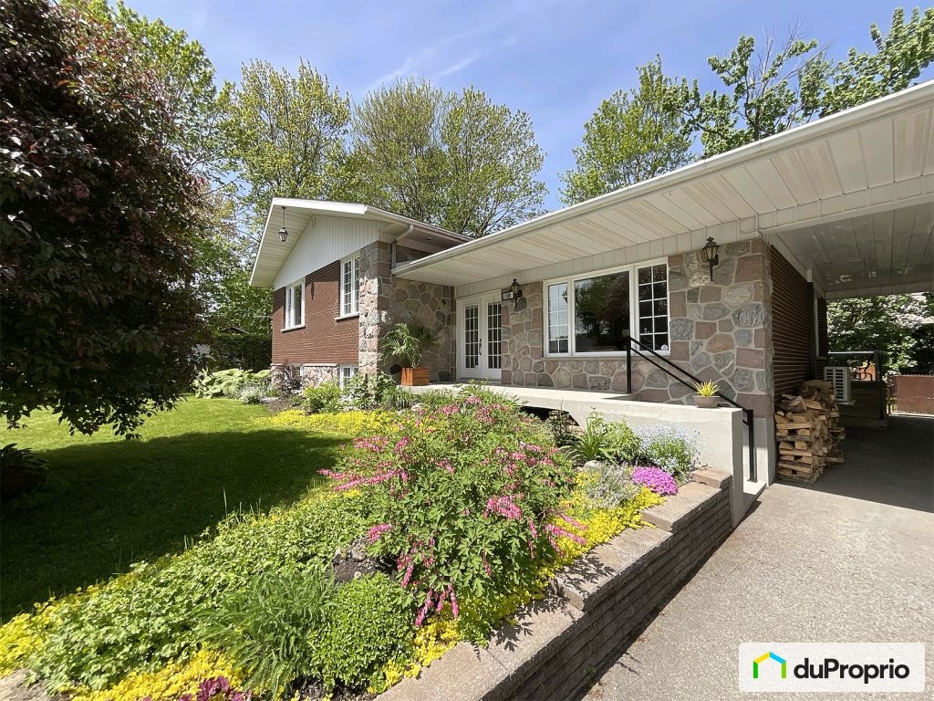 $569,000 - Split Level for sale in St-Felix-De-Valois — photo 1