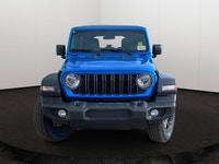 This Jeep Wrangler has a strong EC1 2.0L DOHC I-4 DI turbo engine w/ESS engine powering this Automat... (image 5)