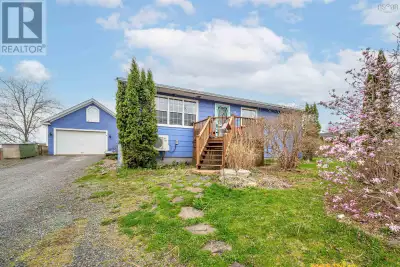 Cheery bungalow with great walkability offers opportunity to add equity with some improvements. The...