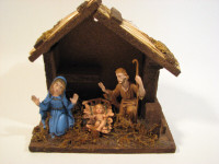 Vintage primitive creche manger with figures made Italy nativity