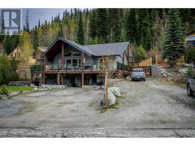 2401 FAIRWAYS Drive Sun Peaks, British Columbia in Houses for Sale in Kamloops - Image 5