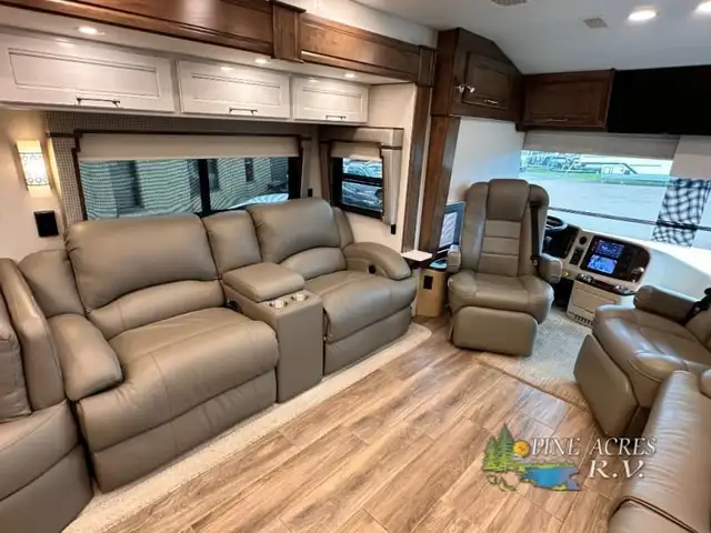 2022 Entegra Coach Aspire 44W 450 h.p. Diesel 11 K Miles in RVs & Motorhomes in Moncton - Image 26