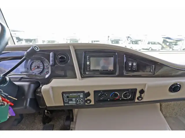 2020 Holiday Rambler Admiral 28A 2 extension Classe A 2020 in RVs & Motorhomes in Laval / North Shore - Image 26