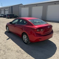 PRICE REDUCED!!! SUMMER CLEAROUT!!! GS SEDAN!! HEATED SEATS!! BLUETOOTH!! BACKUP CAMERA!! 2016 Mazda... (image 4)