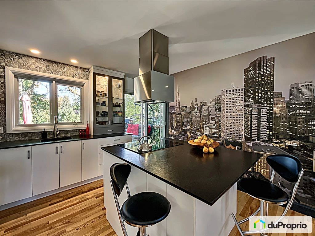 $629,900 - Bungalow for sale in Chomedey — photo 3