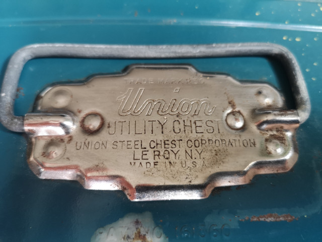 Union Steel vintage tool box / Boîte à outils vintage dans Art et objets de collection  à Ville de Montréal - Image 2