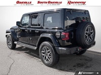 HEATED FRONT SEATS, HEATED STEERING WHEEL, REMOTE START SYSTEM, BLACK DIAMOND SIDE STEPS, BACK UP CA... (image 3)