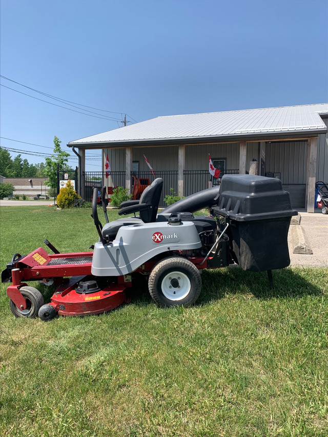 Quest Exmark 42" Zero Turn in Lawnmowers & Leaf Blowers in Stratford - Image 4