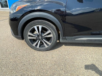 Please Check Sellers Website to verify updated / current prices. SR FWD Engine: 1.6L DOHC 16V 4-Cyli... (image 1)