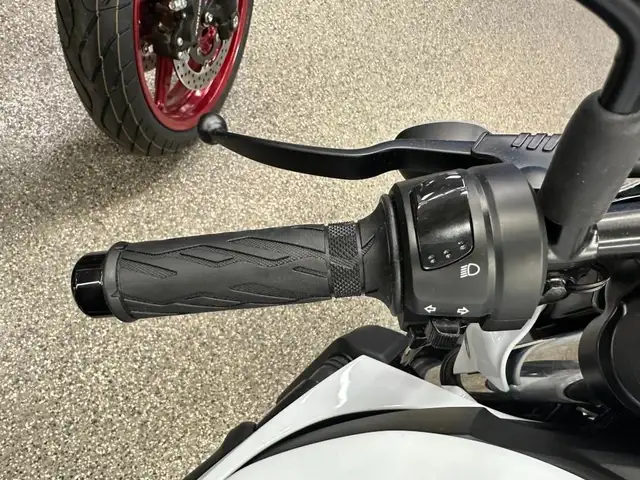 2025 Suzuki SV650XAM5 SV650 - V6435NP - -No Payments for 1 Year* in Sport Bikes in Markham / York Region - Image 17