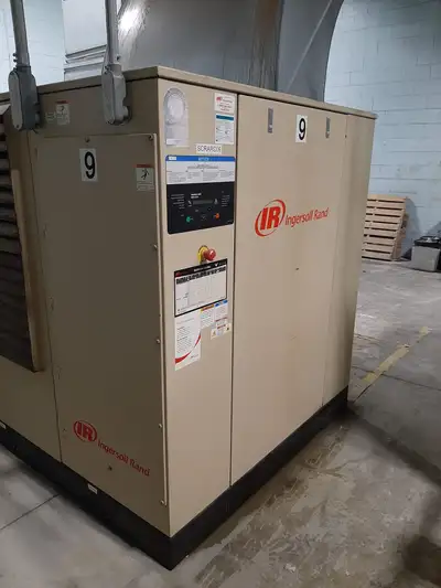 INGERSOLL RAND SSR-EP100, 100HP rotary screw compressor, 434 CFM, 125 PSI, 575V, 3PH. Completely ser...