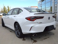 This demo unit is now available! Includes: - All-weather mats - Rock guard It offers heated and cool... (image 4)