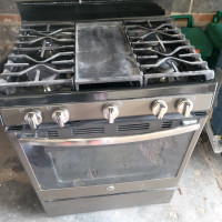 GE GAS STOVE