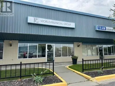 1787 square feet of well appointed warehouse and office space in one of Sudbury’s premier industrial...