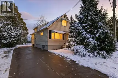 Prime West Mountain / Mohawk College Area! Spacious and versatile property featuring up to 7 bedroom...