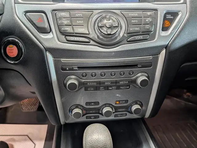 2017 Nissan Pathfinder 4WD 4dr SL for sale in Cars & Trucks in Cambridge - Image 29