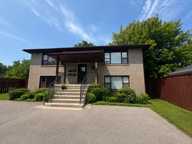 2 Bedroom for Rent on Lake St | Parking Included | Peterborough in Long Term Rentals in Peterborough - Image 23
