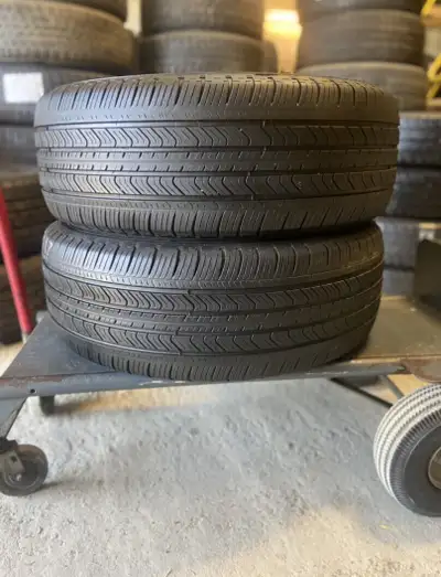P235/60r17 ALL SEASON SUMMER TIRES (pair) Price: $140.00/negotiable Brand:Michelin Primacy Excellent...