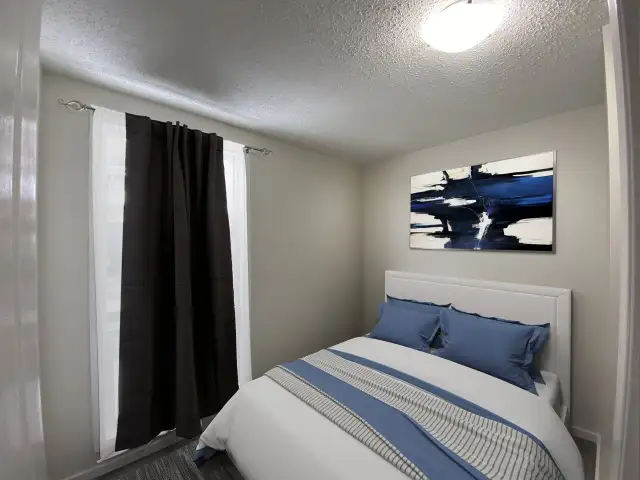 Rare 3 Bedroom! Waterfront Living w/ River Views (Rental Offer) in Long Term Rentals in Fort McMurray - Image 5
