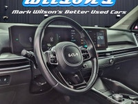 Check out this certified 2025 Kia Sorento Hybrid EX AWD | Leather | Smart Cruise | Heated Wheel + Se... (image 8)
