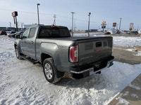 Welcome to Highway Mazda Gemini said This 2019 GMC Canyon SLE Crew Cab 4x4 strikes the perfect balan... (image 2)