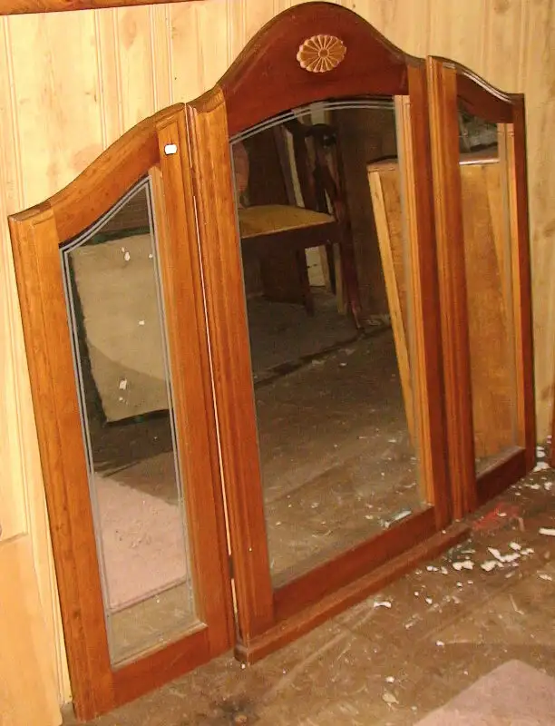 ANTIQUE MIRRORS in Home Décor & Accents in Ottawa - Image 2