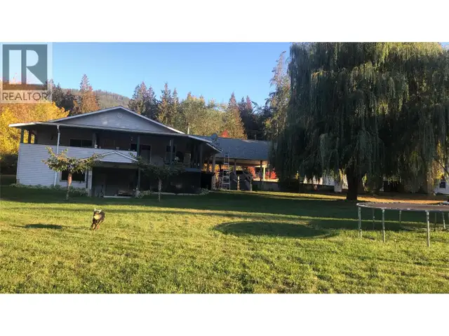 7630 97A Highway Mara, British Columbia in Land for Sale in Kamloops - Image 20