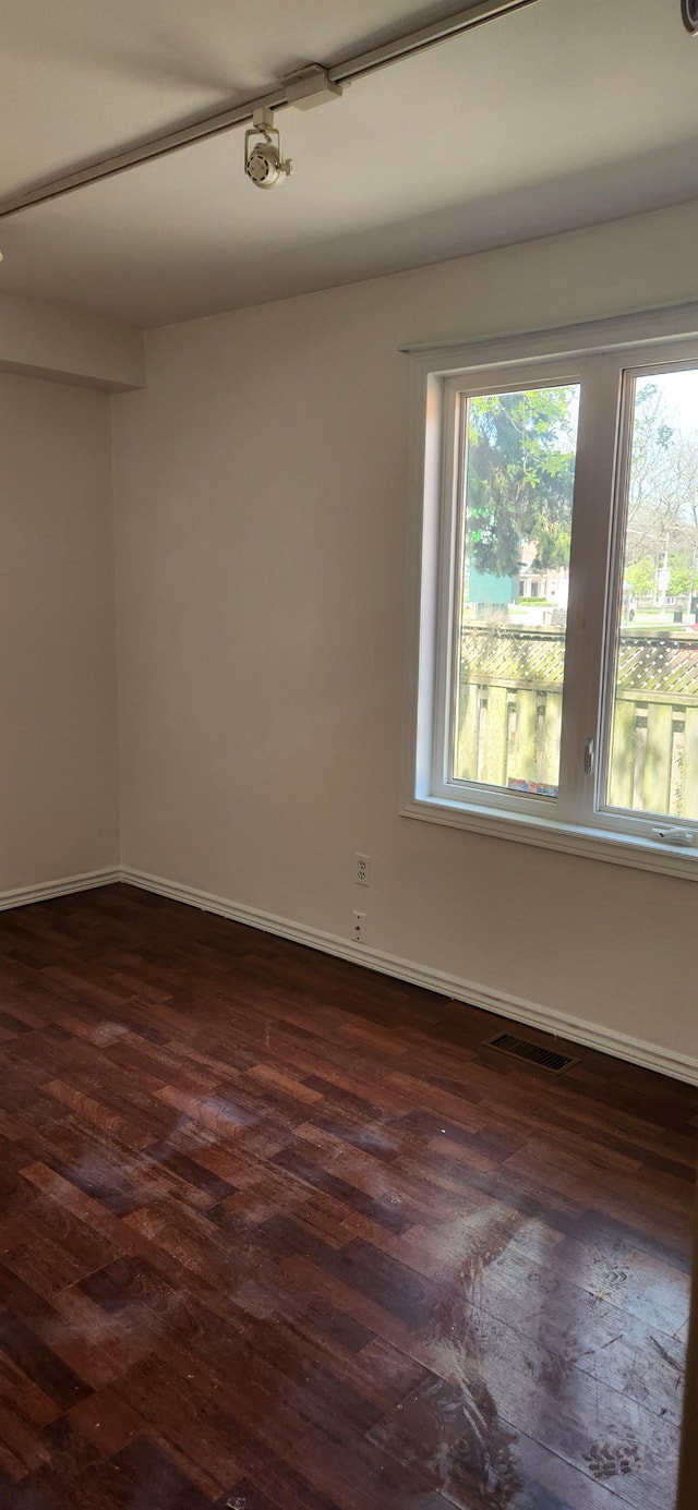 110 Wilson St Ancaster (Rear Unit) 110 Wilson ST Ancaster ( Re Long