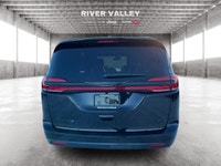 HEATED FRONT SEATS, HEATED STEERING WHEEL, ADAPTIVE CRUISE CONTROL, POWER LIFTGATE, ALL WHEEL DRIVE... (image 3)