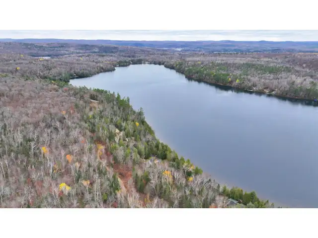 16 Ch. des Cèdres Cayamant, Quebec in Land for Sale in Gatineau - Image 4