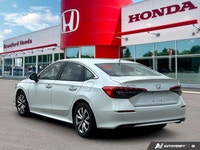 Drive with confidence and sophistication in this immaculate white 2022 Honda Civic Sedan LX. Experie... (image 4)