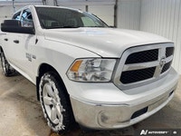 This Ram 1500 Classic delivers a Regular Unleaded V-8 5.7 L/345 engine powering this Automatic trans... (image 6)