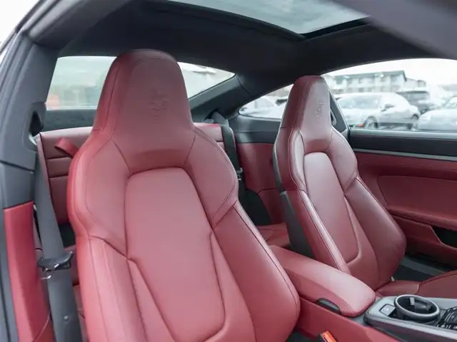 2024 Porsche 911 Carrera 4S in Cars & Trucks in London - Image 17