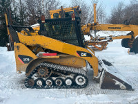 Cat skid steer