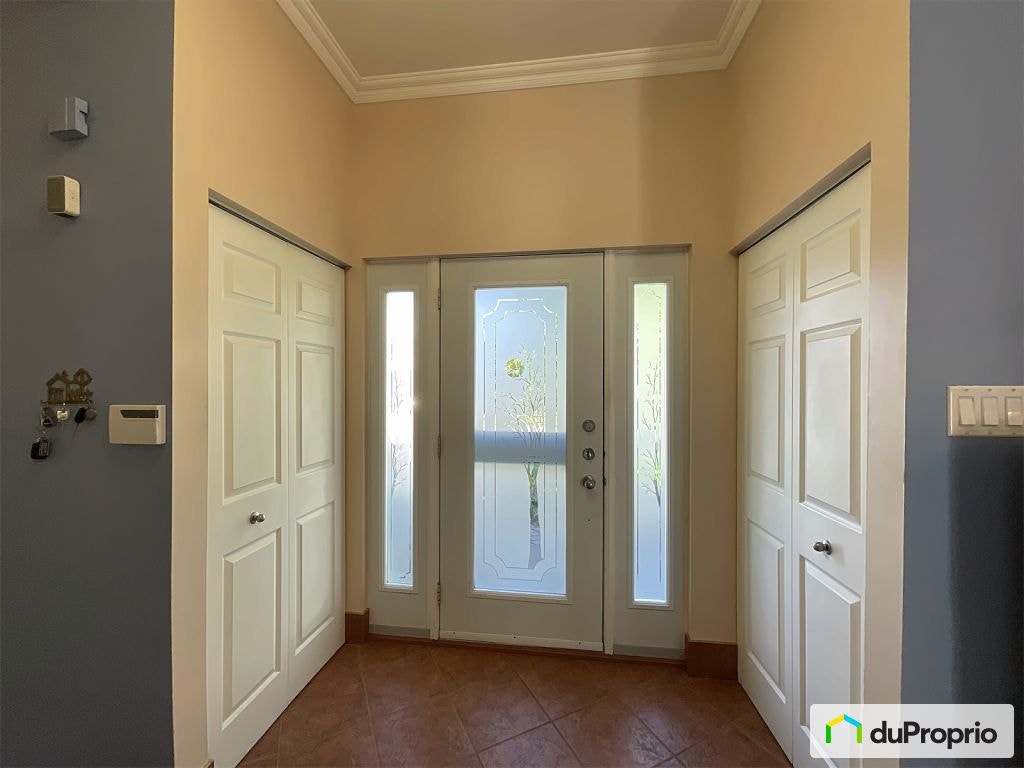 $699,000 - Bungalow for sale in Vaudreuil-Dorion — photo 3