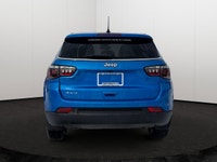 Cloth Low-Back Bucket Seats, Heated Front Seats, 8.4 Touchscreen Display, Apple Carplay, Google Andr... (image 4)