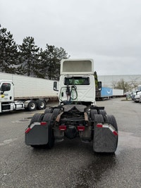 Ryder Stock ID: 239940 Transmission Type/Speed: AMT 13 Engine: DIESEL X15 GHG'17 450/1800 Horse Powe... (image 6)