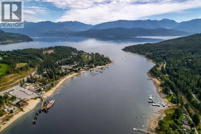 8275 East Procter Road Procter, British Columbia in Land for Sale in Nelson - Image 36