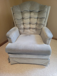 Gray Chair Windsor Region Ontario Preview