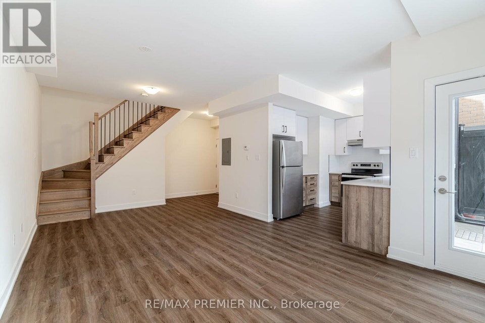 2 (279) - 12860 YONGE STREET Richmond Hill (Oak Ridges), Ontario 5