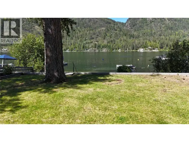 189 Alpine Road Christina Lake, British Columbia in Houses for Sale in Penticton - Image 26