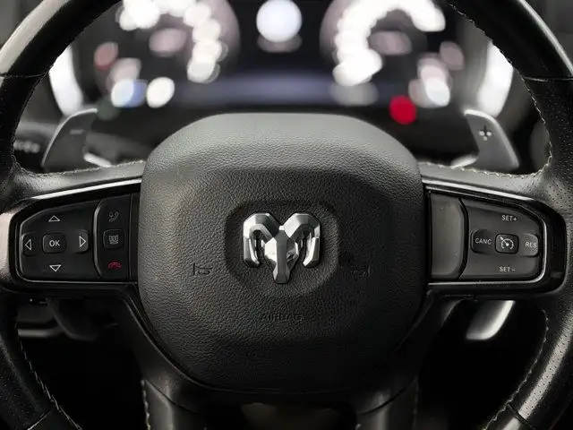 2023 Ram 1500 Sport GT Crew Cab 4WD | No Accidents | 5'7 Box in Cars & Trucks in Calgary - Image 19