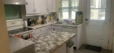 large room in big house shared with working and mature individuals located in a very safe neighborho...
