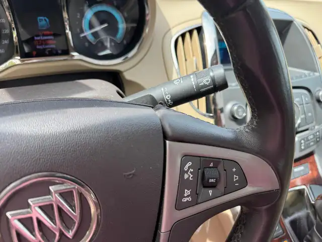 2012 Buick LaCrosse Convenience5524894909687603216