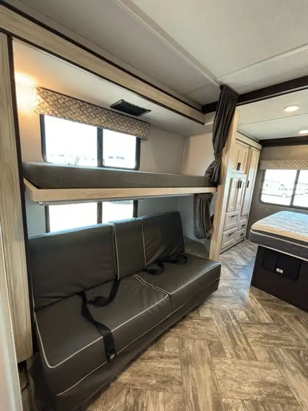 2023 Forester 3251 CD in RVs & Motorhomes in Laval / North Shore - Image 19