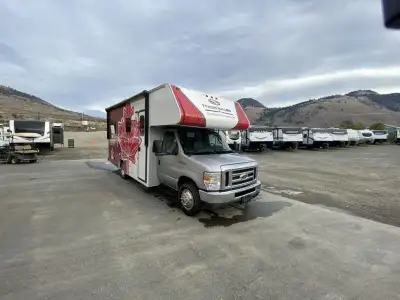 We are looking for good pre owned Rv's to buy or consign!! The Adventurer Manufacturing 23RB is a ve...