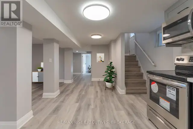 2 - 740 COLLINS BAY ROAD Kingston (South of Taylor-Kidd Blvd), O in Long Term Rentals in Kingston - Image 9