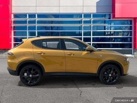 This Dodge Hornet has a strong Intercooled Turbo Premium Unleaded I-4 2.0 L/122 engine powering this... (image 6)