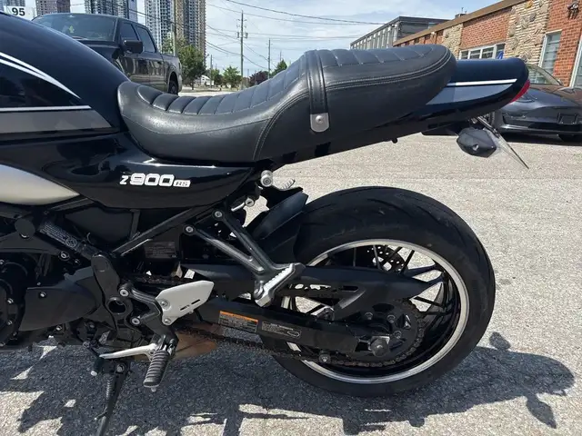 2021 Kawasaki Z900RS ~ KAWASAKI Z900RS ~ RETRO LOOK ~ COOL BIKE  in Street, Cruisers & Choppers in City of Toronto - Image 17