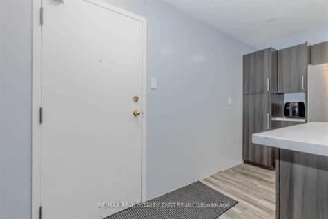 4205 Shipp Dr Dr in Condos for Sale in Mississauga / Peel Region - Image 4